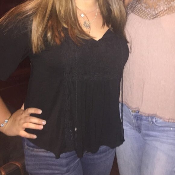 🩷 black lace and tassel peasant short sleeve blouse - Picture 5 of 6